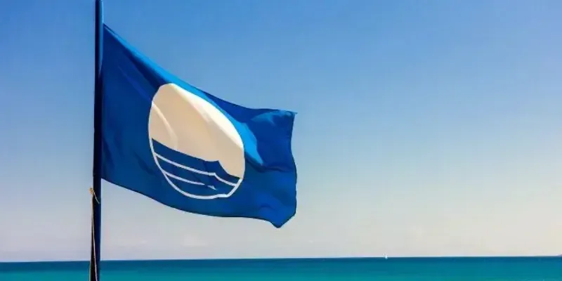 Nine beaches in Greece lose Blue Flag status after inspections