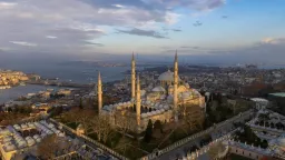 Istanbul's Süleymaniye Mosque offers Quran lessons in English