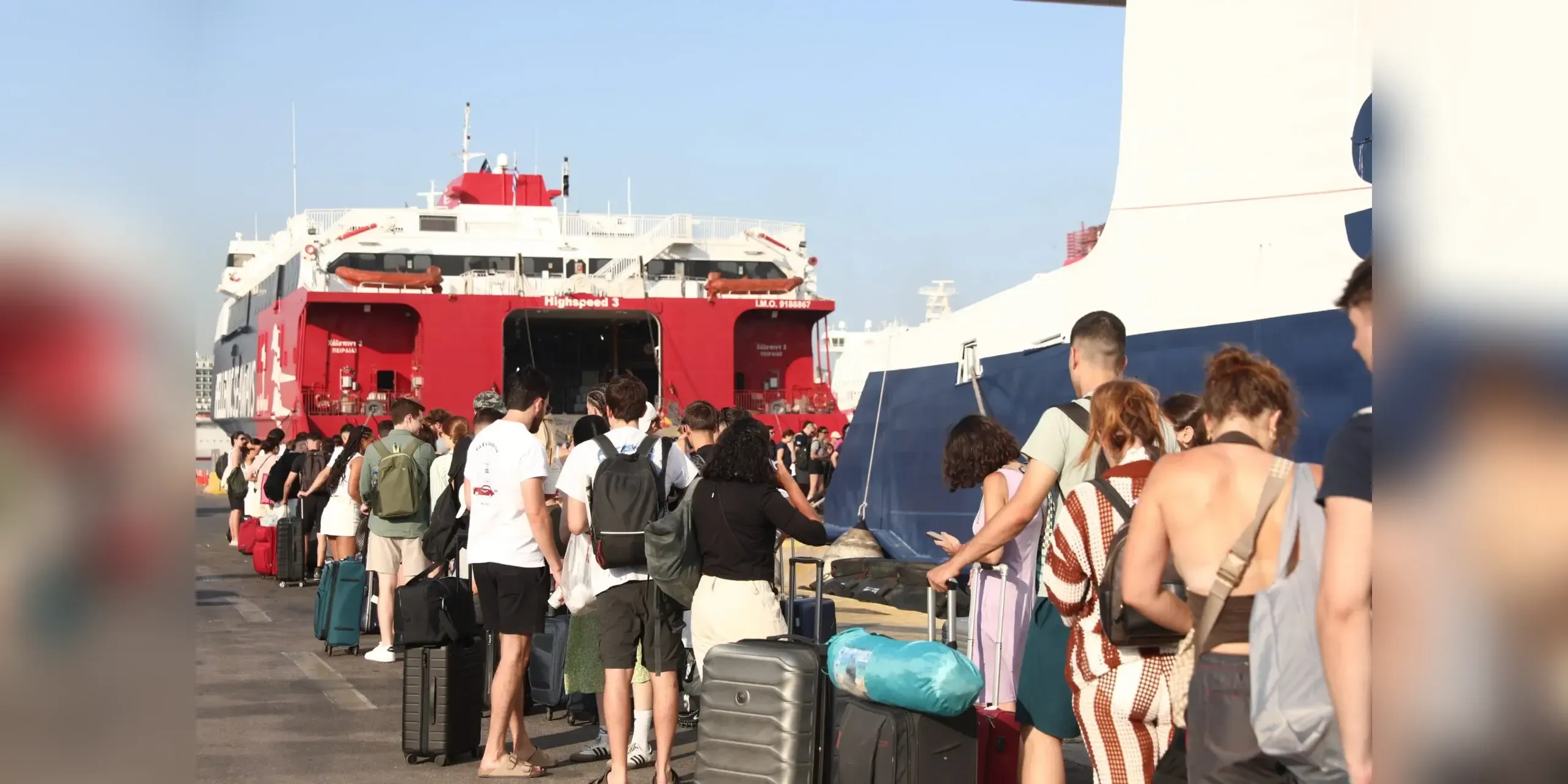 Applications open on August 7 for Greece's tourism voucher programme