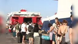 Applications open on August 7 for Greece's tourism voucher programme