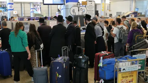 Nearly 268,000 Israelis left country over past 3 years: Reports