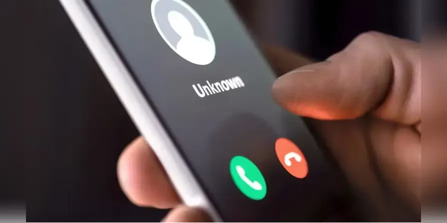 Missed-call scam targets phone users with expensive international numbers