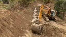 Greece orders local authorities to accelerate flood protection measures ahead of winter