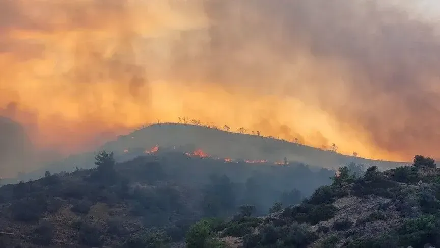 Wildfires reported on Chios and Evia islands and near Kavala