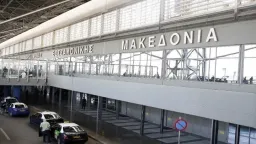 British passenger gets suspended sentence after flight diversion