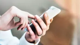 Scam targeting new ID cards: SMS messages threaten Greeks with fines