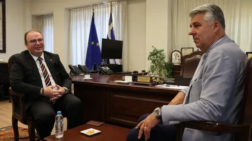 Turkish consul general meets Eastern Macedonia and Thrace governor Topsidis