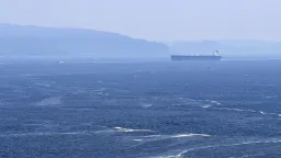 US strikes five Iranian tankers after missile attacks