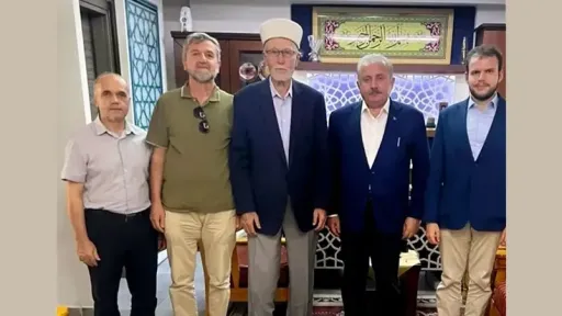 Şentop pays condolence visit to İbrahim Şerif in Gümülcine