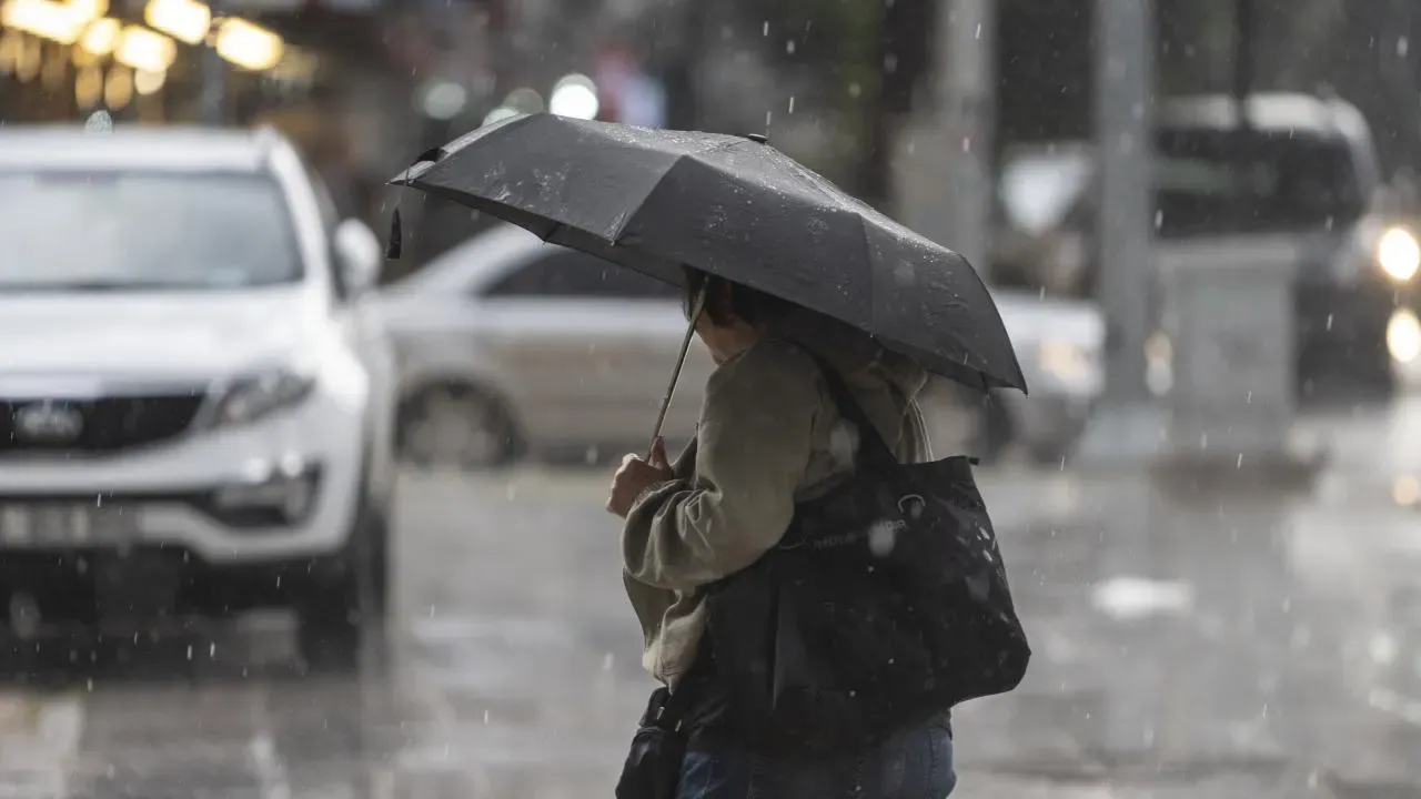Storms and flooding threaten Greece