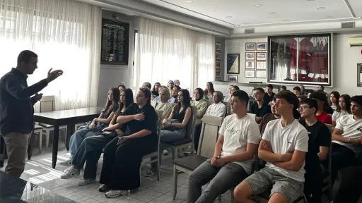 ITB holds university guidance session for students seeking education in Türkiye