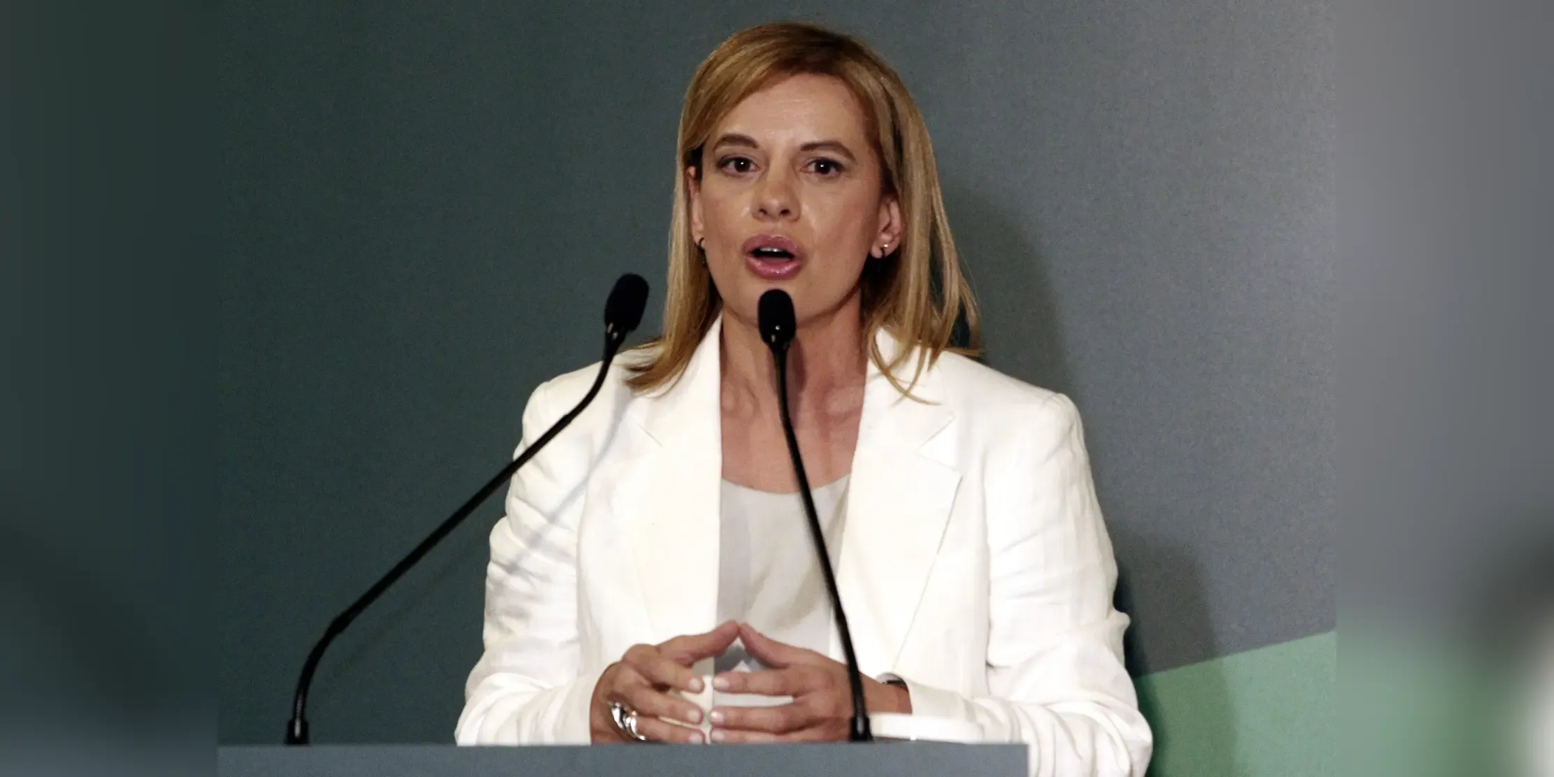 Rosa Vrettou leaves PASOK with criticism of Nikos Androulakis