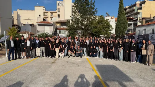 Traditional student charity fair continues in İskeçe