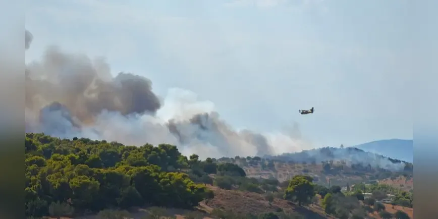Difficult night in Ruşenler as firefighters continue battle against flames
