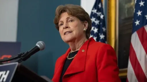 Senate Democrat urges review of US ambassador to Greece