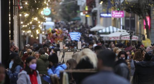 Greece sets new record for daily COVID cases