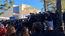 İskeçe 3rd General High School students boycott classes and march over shared school building