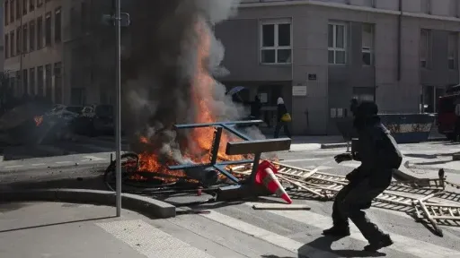 France protests spread as injuries top 1,000