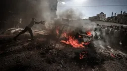 Israeli attacks on Gaza continue despite ceasefire