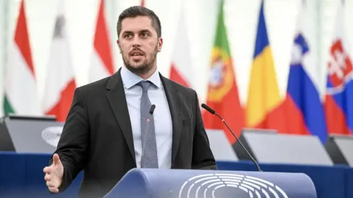 Turks are barbaric Mongolians, says Greek MP Fragkos hours before checking DNA results