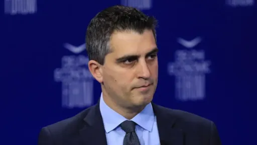 Greek minister’s post praising anti-Turkish revolt figure removed by X