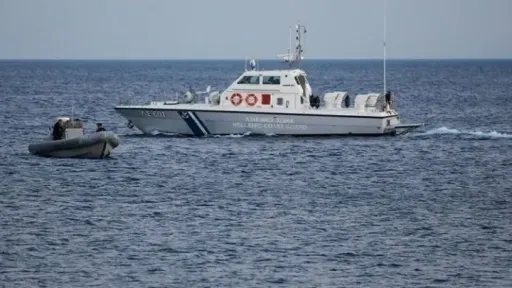 Greece rescues 266 migrants in Crete and Andros