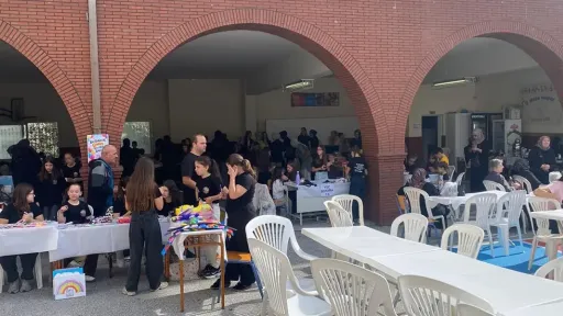 İskeçe primary school fundraiser draws strong community turnout