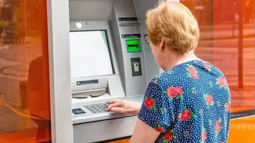 Greece to pay €400 annual allowance to eligible pensioners in late November
