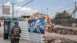EU urges Israel to halt settlement expansion