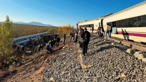 At least 46 killed in high-speed train crash in central Spain