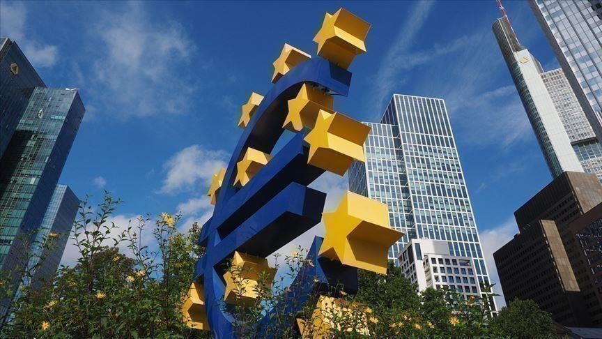 Euro area annual inflation hits record high of 5% in December 2021