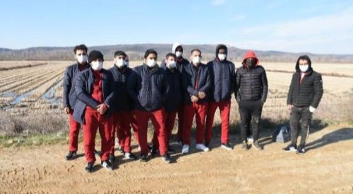 Immigrants beaten in Greece were pushed to Turkey