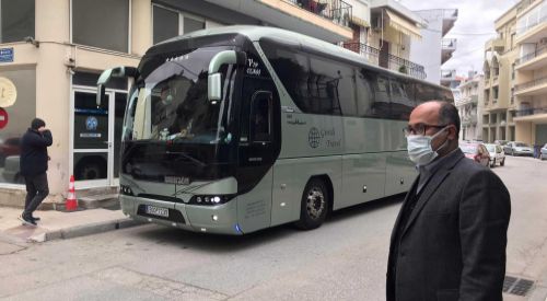 Burning ship survivals express their feelings to Millet