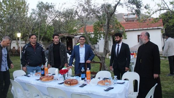Gökçeada Metropolitan holds iftar dinner