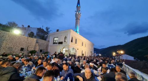 Western Thrace Turks pleased with spiritual atmosphere at the iftar in Şahin