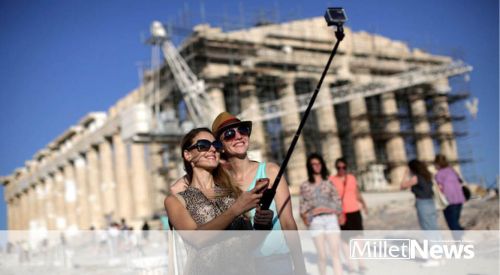 Greek tourism jobs to reach 1 million in 2019