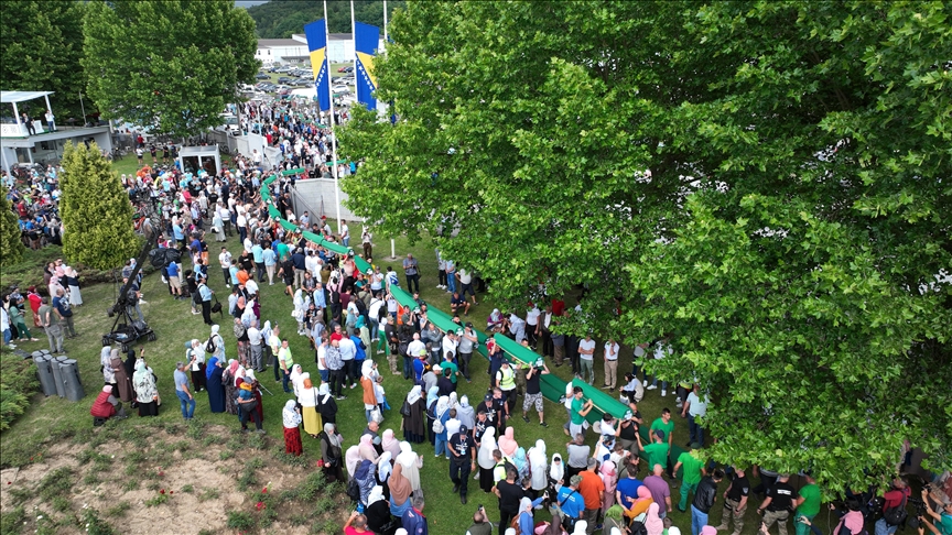 Peace march wraps up in Bosnia in memory of Srebrenica massacre