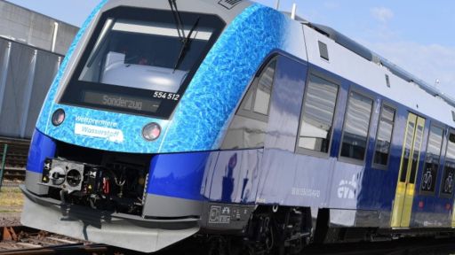 Hydrogen passenger trains begin service in Germany