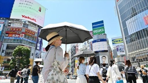 Japan further eases COVID-19 border controls for tourism
