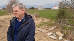 Zeybek evaluated the Ministry's response regarding the plundered Petinos (Horozlu) cemetery