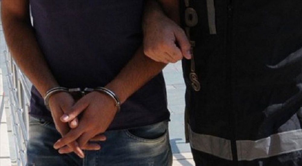 Turkey: 3 FETO suspects held before crossing to Greece