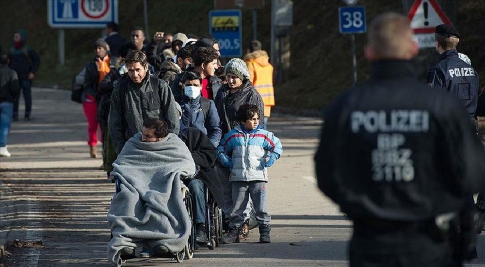 EU border agency denies violating refugee rights