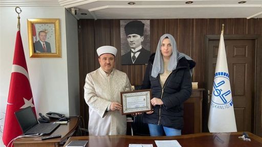 Polish woman converts to Islam