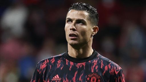 Manchester United removes Cristiano Ronaldo's poster from Old Trafford