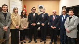 Xanthi Turkish Union administration pay visit to Consul General Aykut Ünal