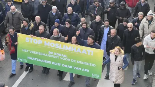 Muslims in Netherlands protest desecration of Quran