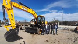 Kozlukebir Municipality takes delivery of new construction machines
