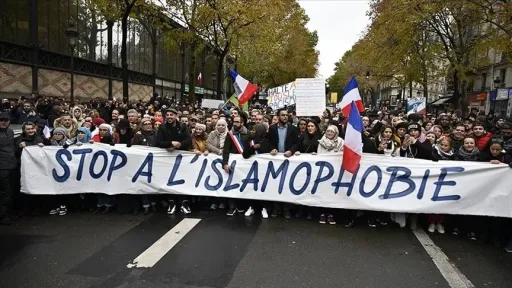 Islamophobia pushing French Muslim professionals to look for work abroad: Experts