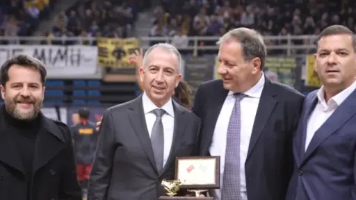 Greek basketball club AEK donates €100,000 to aid earthquake victims in Türkiye