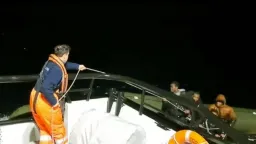 Türkiye rescues over 130 refugees pushed back by Greece